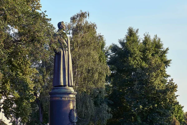 Statue of Felix Dzerzhinsky removed from Lubyanka square in the Museon Art Park in Moscow — стоковое фото