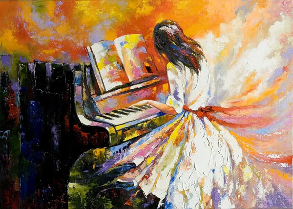 Девочка, играя на пианино — стоковое фото
