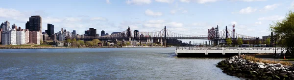 Мост Квинсборо - Нью-Йорк Сити — стоковое фото