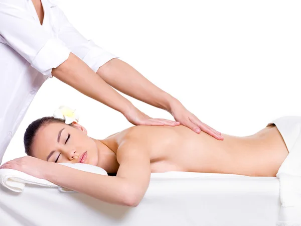 Спа расслабляющий массаж для молодая красивая женщина — стоковое фото