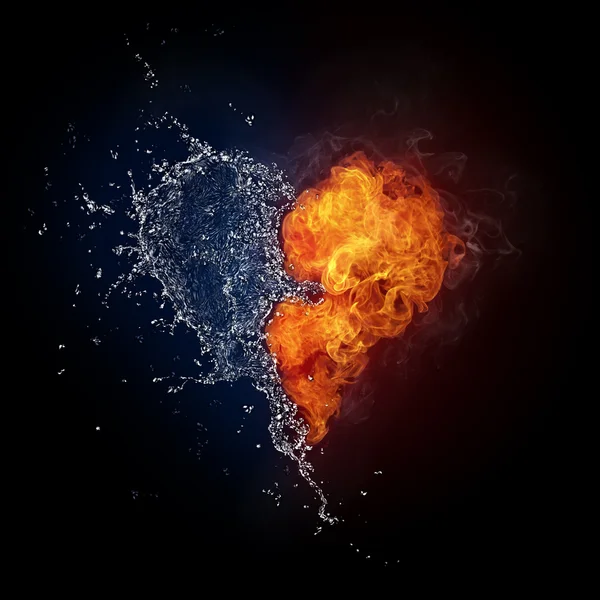 Сердце в огне и воде — стоковое фото