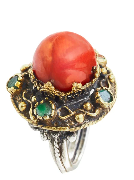 Золото и серебро турецкой Османской кольцо с кораллом — стоковое фото