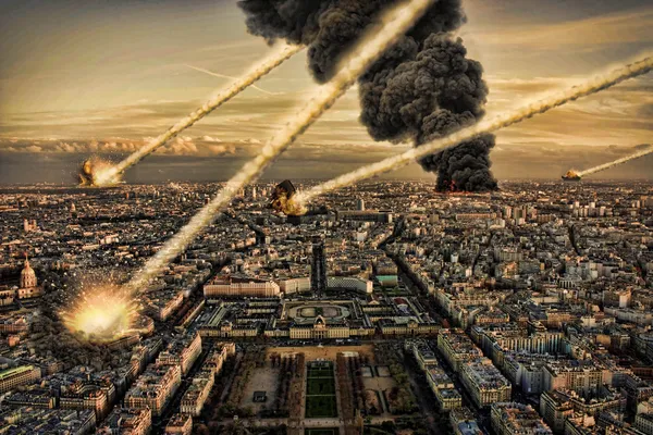Метеорит душ над Парижем — стоковое фото