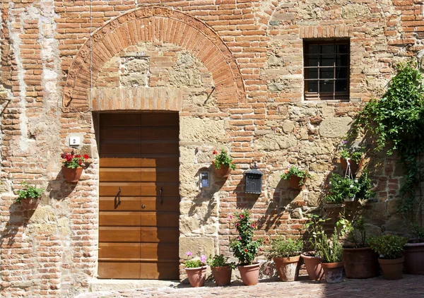 Тосканский дом, Италия — стоковое фото